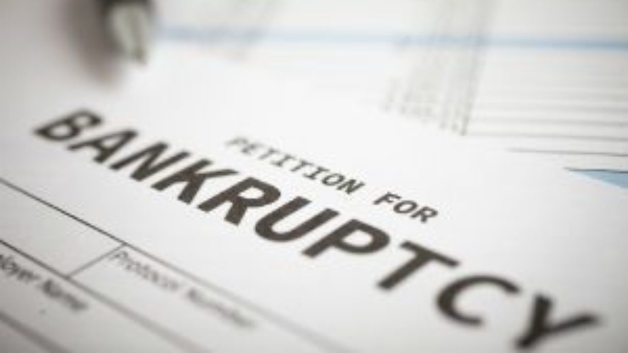 What is the Difference Between a Dismissed Bankrputcy and Discharged  Bankruptcy